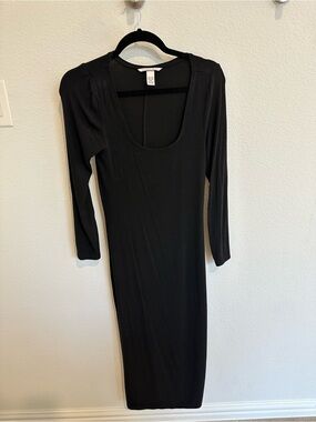 Victoria's Secret Black Long Sleeve Scoop-Neck Bodycon Dress